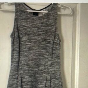 Old Navy sleeveless sheath dress. Gray.